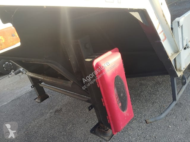 Castera Porte engin semi-trailer