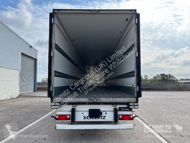 Oplegger Schmitz Cargobull Reefer Standard