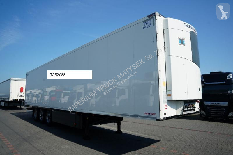 Напівпричіп Schmitz Cargobull