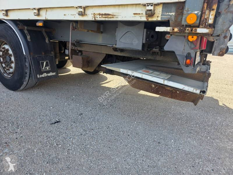 Напівпричіп Lecitrailer