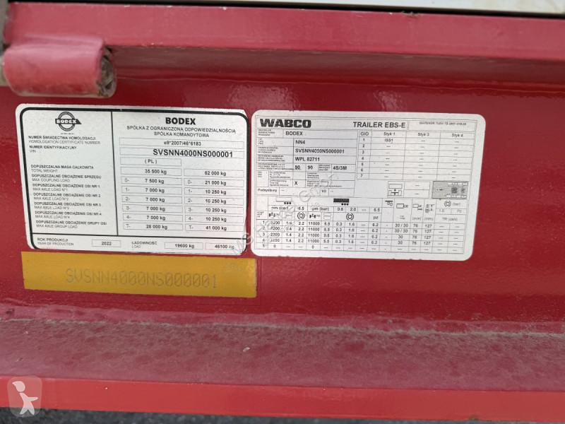 Oplegger  Bodex , 4-Achs Tieflader, Radmulden,...