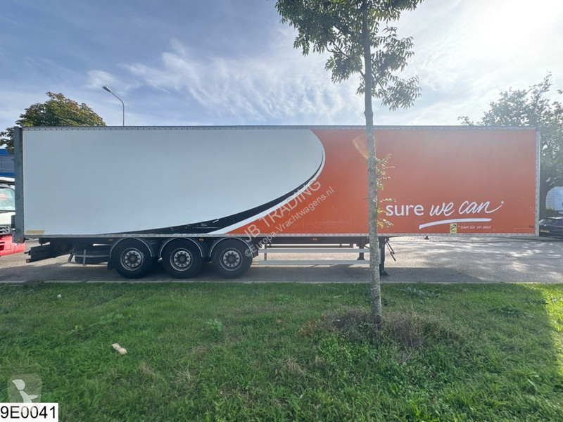 Fruehauf gesloten bak semi-trailer