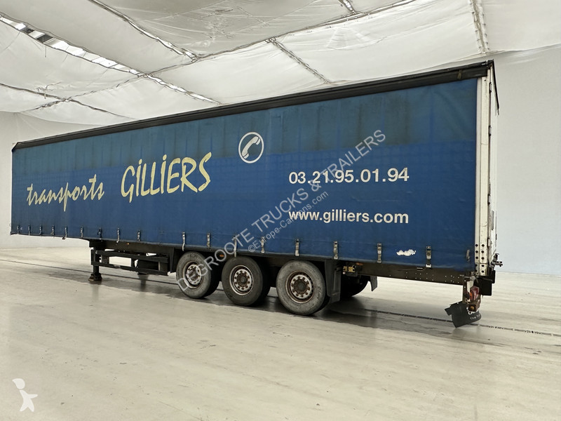 Félpótkocsi Schmitz Cargobull Tautliner