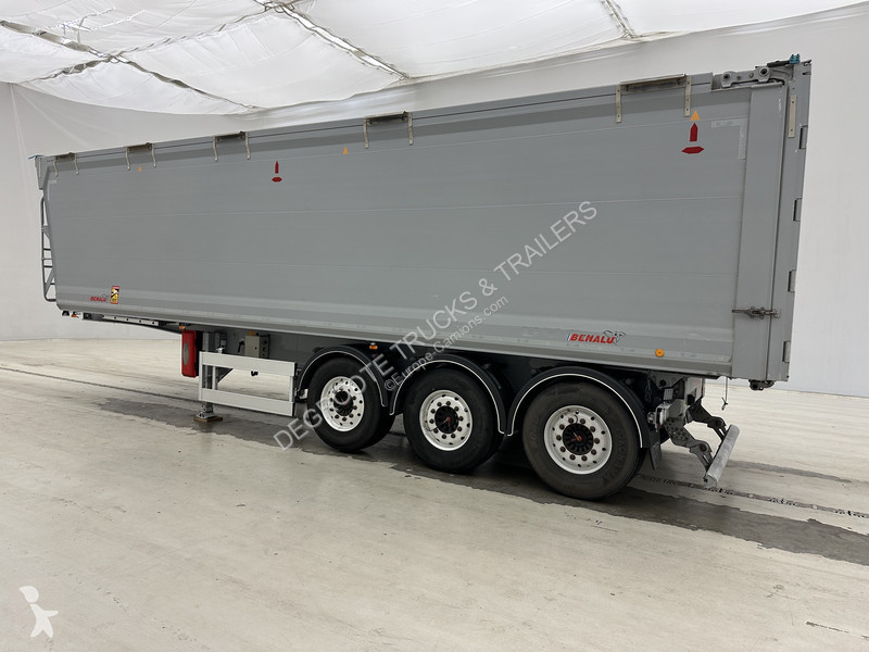 Félpótkocsi Benalu 51 cub in alu