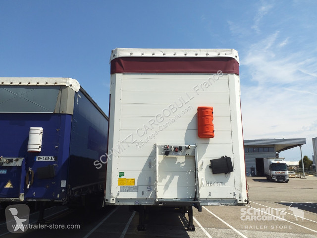 Félpótkocsi Schmitz Cargobull Semitrailer...