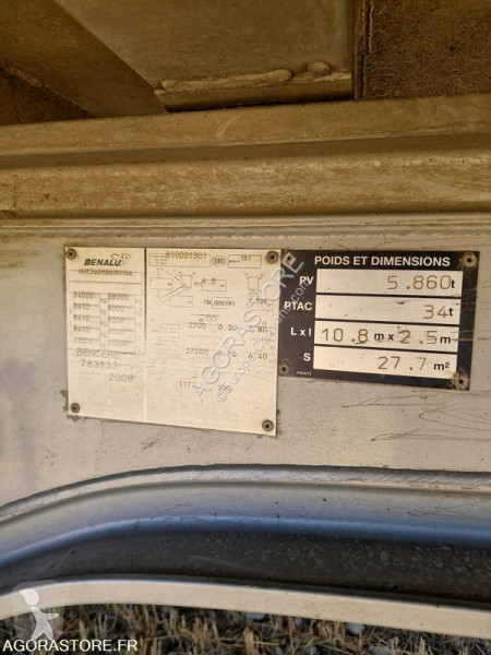 Полуприцеп Benalu
