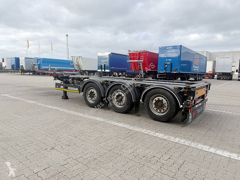 Полуприцеп  TRAILER 3 axle Container chassis /...