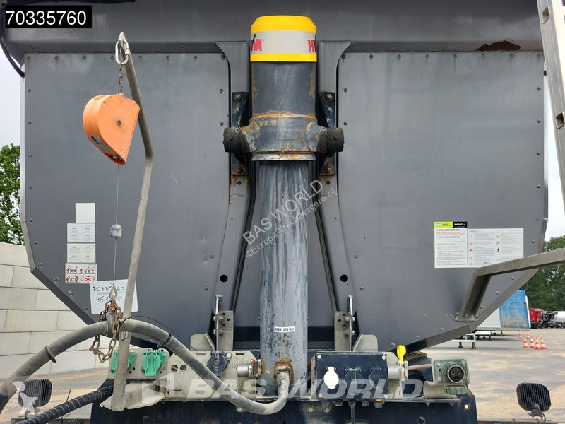 Полуприцеп Schwarzmüller SM 2 axles ISO Lift...