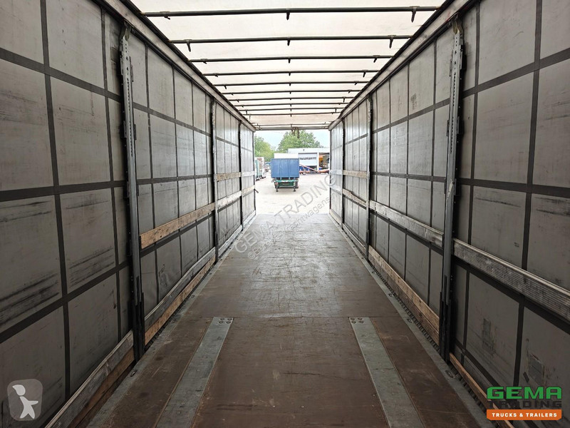 Полуприцеп Schmitz Cargobull SCB*S3T Sliding...