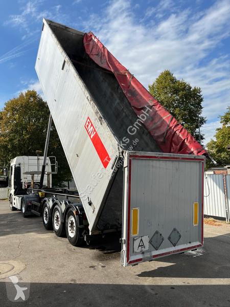 Semitrailer Langendorf SKA 24/30 Getreidekipper...