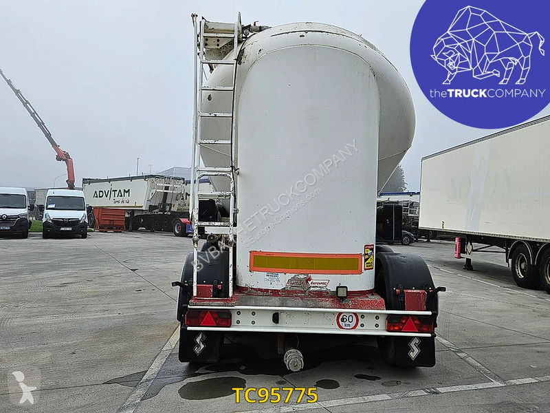 Spitzer  semi-trailer