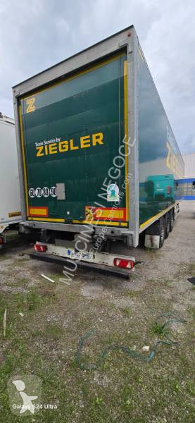 Fruehauf  semi-trailer