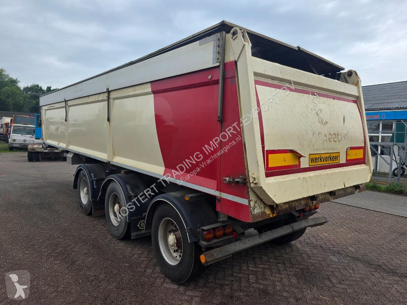 AJK OP 17-30/22 5 3-axle tipper - Mercedes...