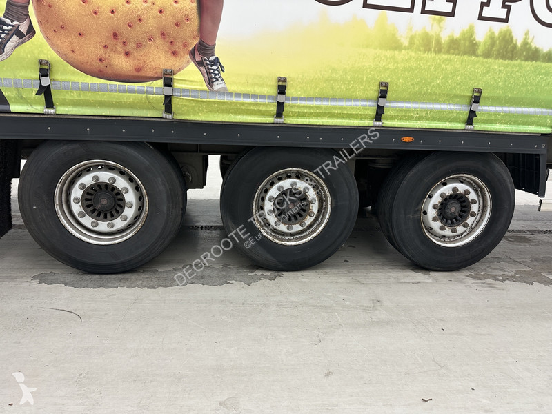 Turbo's Hoet Tautliner semi-trailer