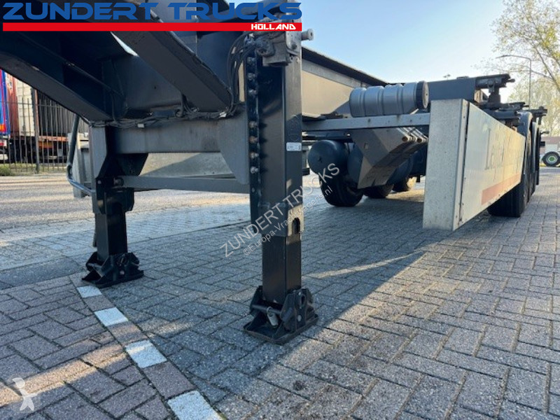 Renders 3 AS MULTI CONTAINER CHASSIS, LIFT AXLE...