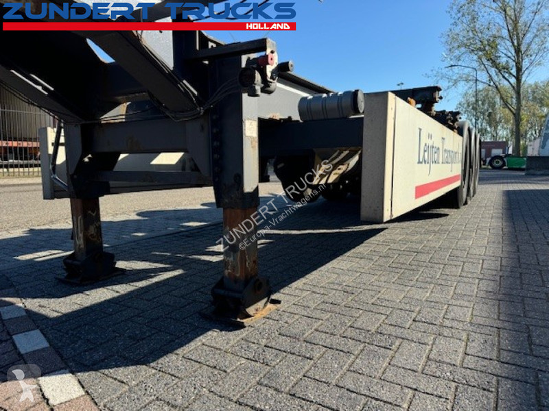 Renders 3 AS MULTI CONTAINER CHASSIS, LIFT AXLE...