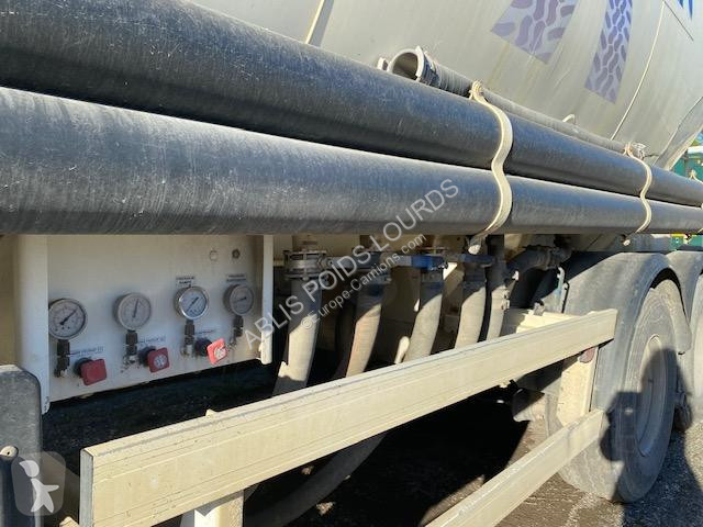 Spitzer  semi-trailer
