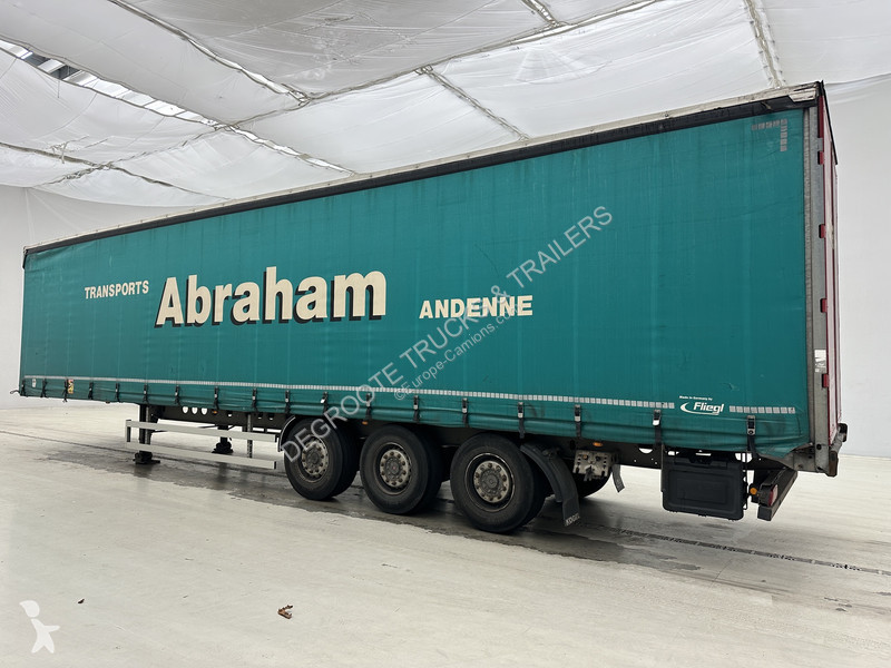 Fliegl Tautliner semi-trailer