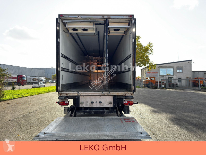 Félpótkocsi Fruehauf Mit Carrier Vector 1950 Mt