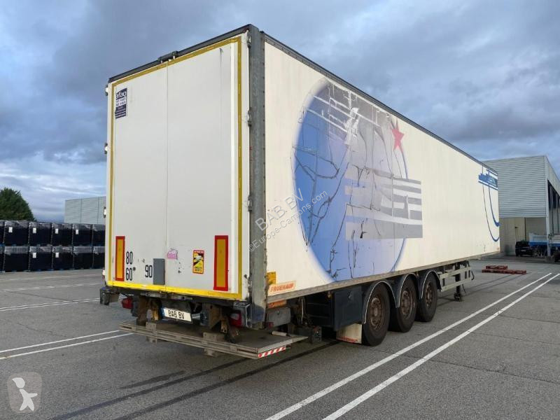 Návěs Fruehauf