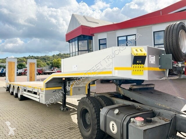 Oplegger  FSML 2 B1 FSML 2 B1 mit Liftachse