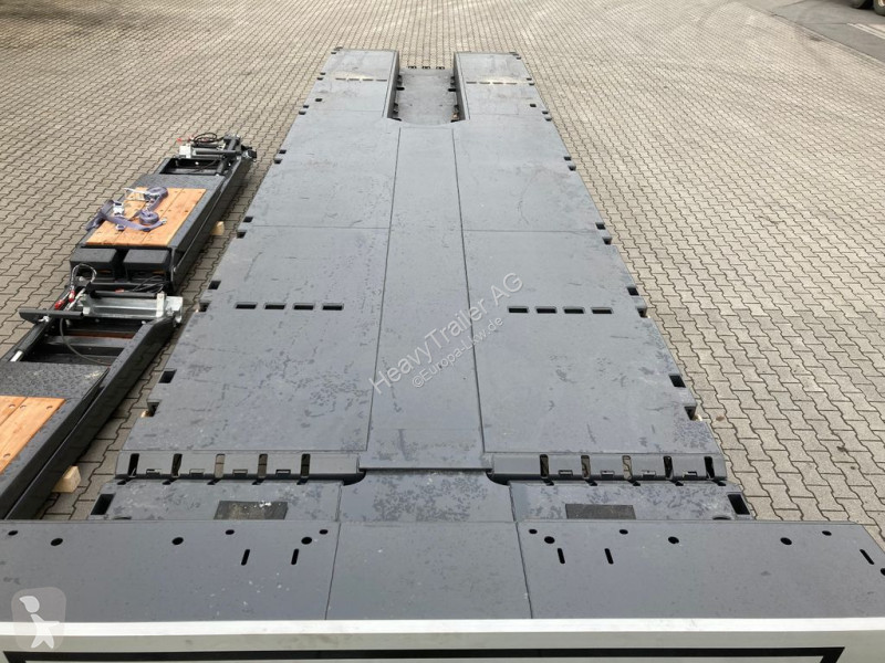 Semitrailer Goldhofer 4-Achs-Tele-Semi mit...