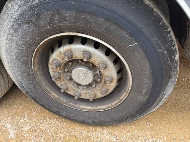 Semirremolque Fruehauf AN 247 HB Hayon HS