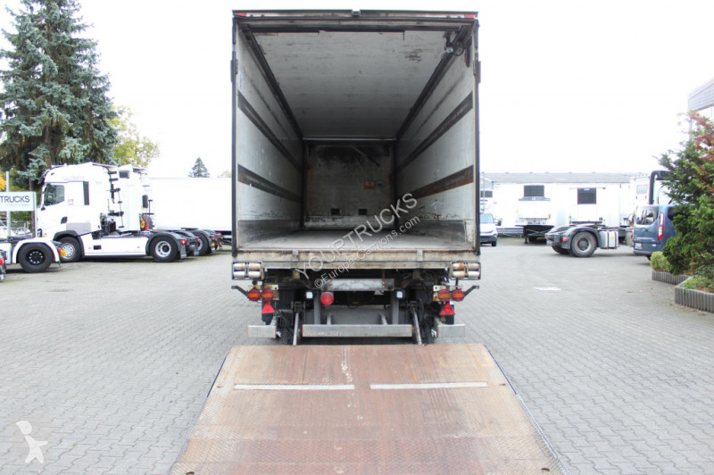 نصف مقطورة Schmitz Cargobull