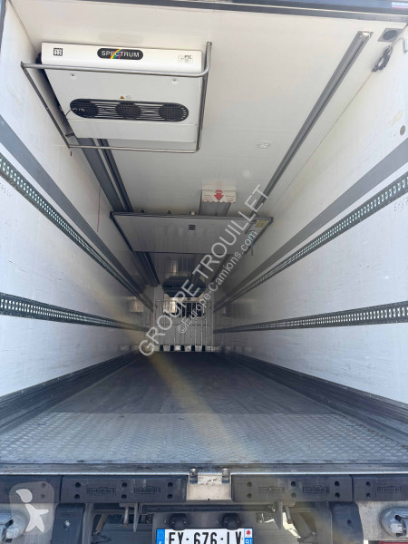 Semitrailer Trouillet FRIGO 38 TONNES HAYON...