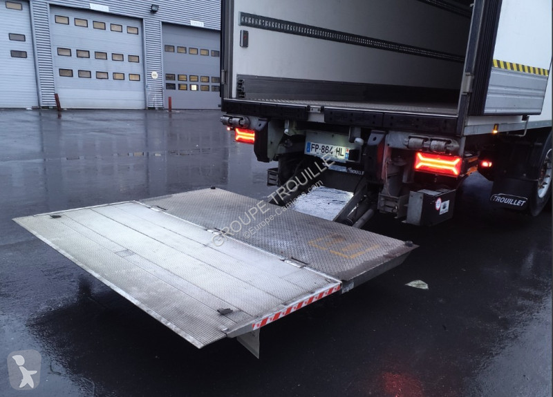 نصف مقطورة Trouillet 38 TONNES HAYON CAISSE...