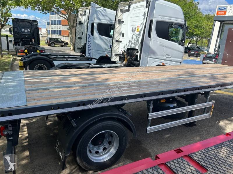 Semitrailer Lecitrailer PLATEAU CITY