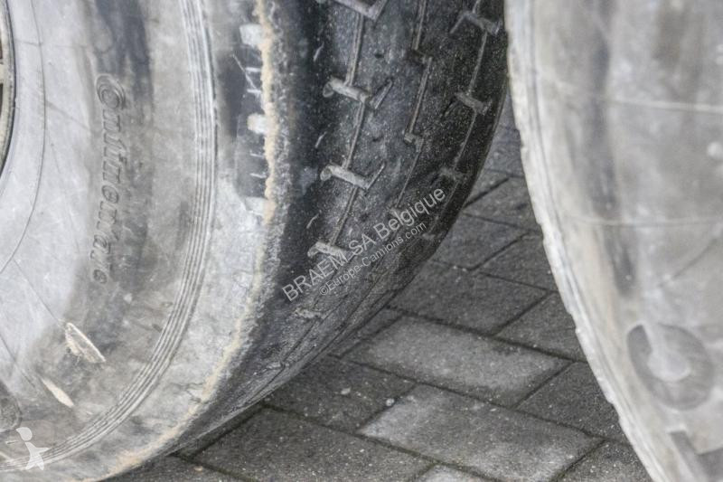 نصف مقطورة De Buf  BETON...