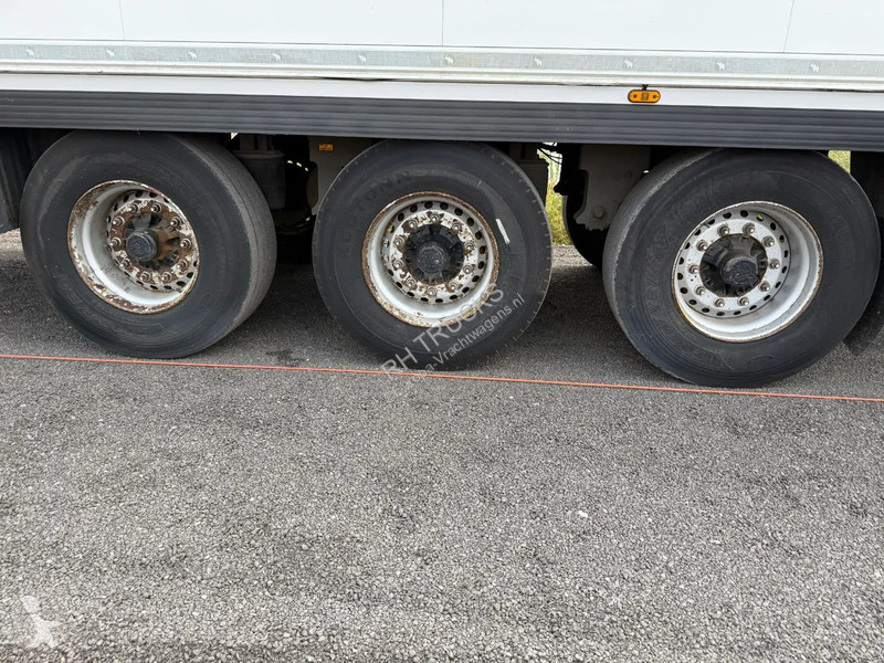 Oplegger Schmitz Cargobull THERMO KING SLXE200...