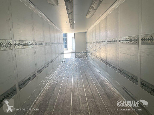 Semi reboque Schmitz Cargobull Reefer Standard