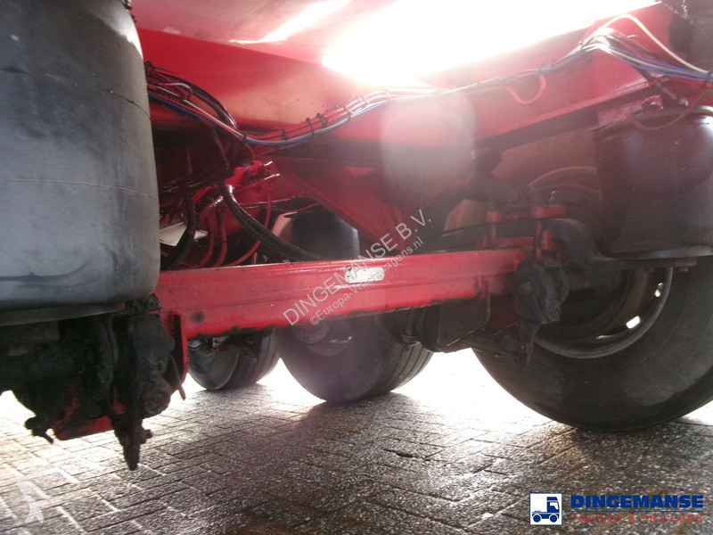 Semiremorca Feldbinder Powder tank alu 41 m3...