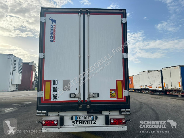 نصف مقطورة Schmitz Cargobull Semitrailer Reefer...