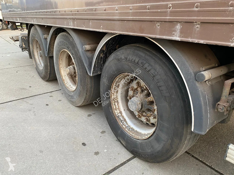 Semirimorchio Van Hool Closed box / Laadklep /...