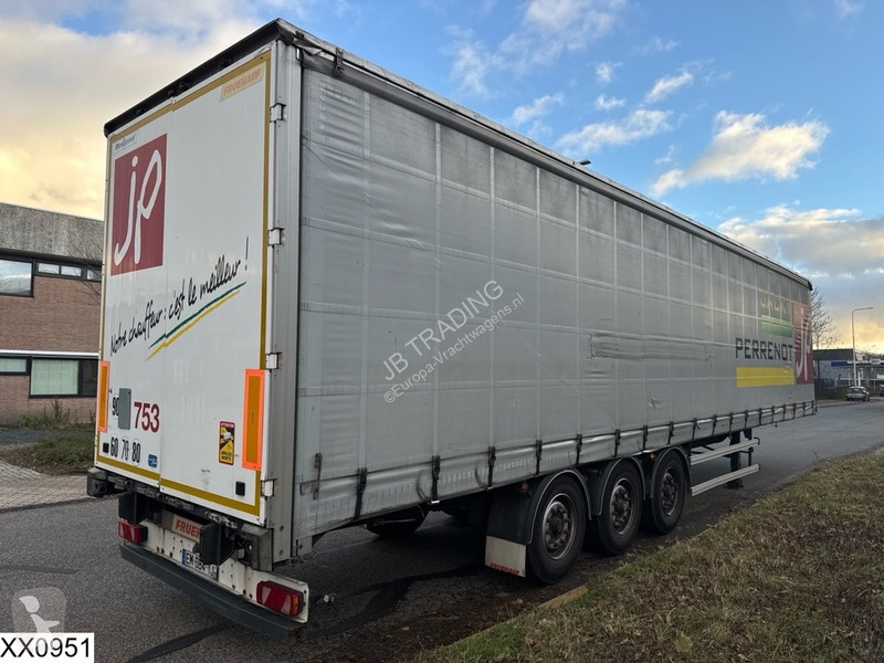 Semitrailer Fruehauf Tautliner