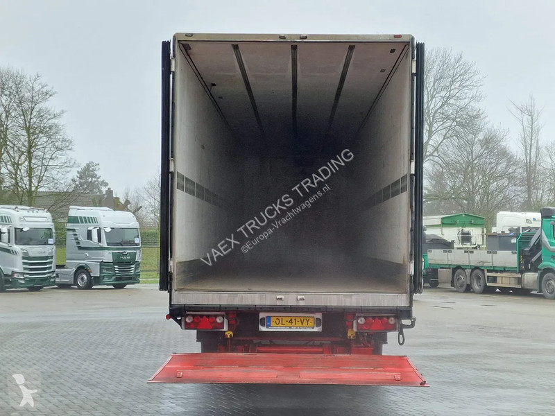 Semitrailer Schmitz Cargobull SCB*S3B...