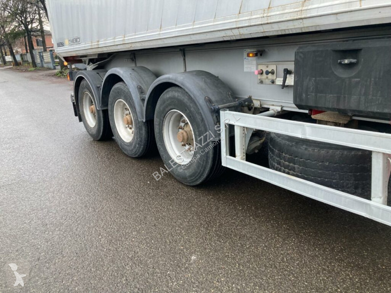 Semitrailer