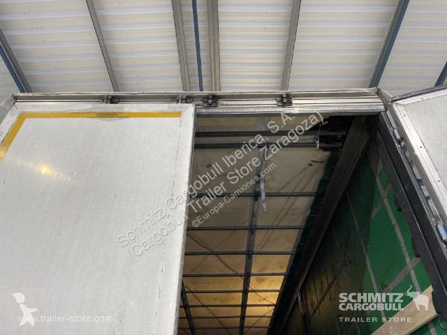 Semitrailer Berger Curtainsider Standard