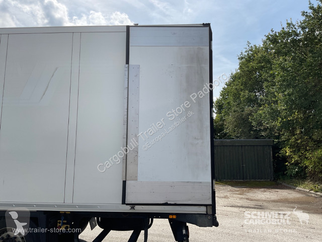 Sættevogn Schmitz Cargobull Tiefkühler Standard...