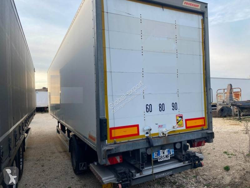 Semi remorque Fruehauf CITY TRIDEC Fourgon
