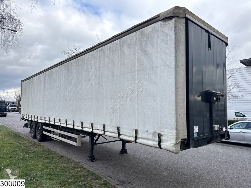 Semitrailer Samro Tautliner