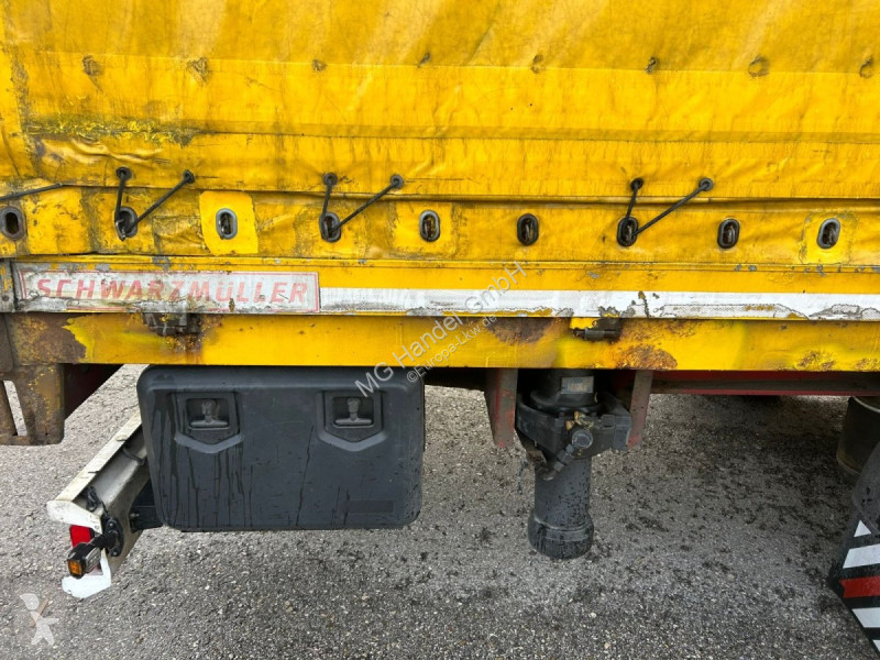 Semitrailer Schwarzmüller Spezialauflieger...