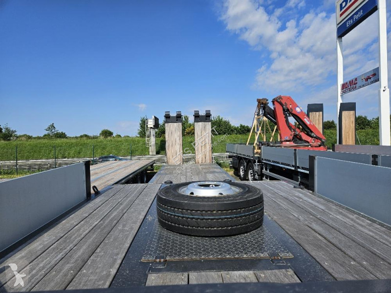 Semitrailer Trax  PORTE ENGIN 3 ESSIEUX