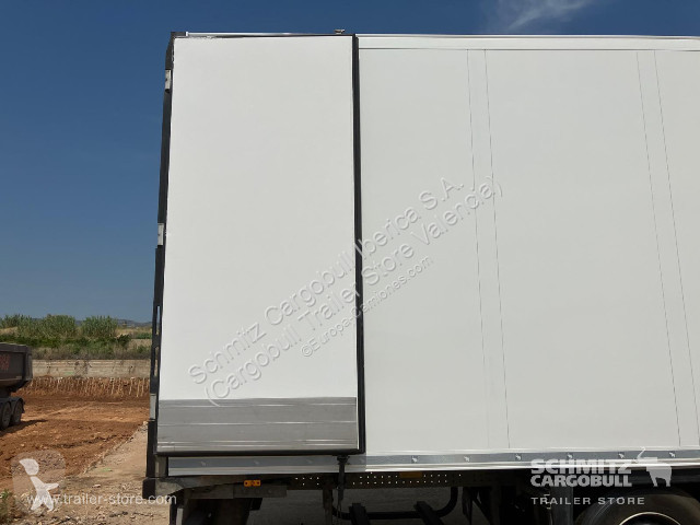 Semitrailer Schmitz Cargobull Reefer Standard...