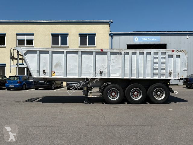 Semitrailer Benalu...