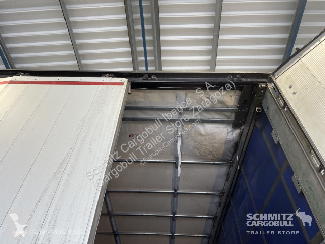 Semitrailer Schmitz Cargobull Curtainsider...