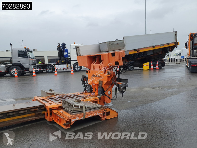 Semitrailer Goldhofer STZ-VP 6 (2+4) 6 axles...